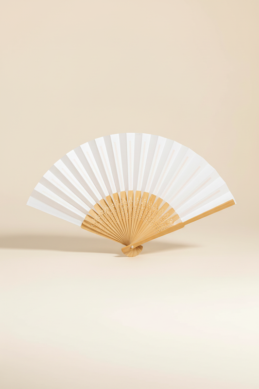 THE CEREMONY BREEZE - Elegant white fan